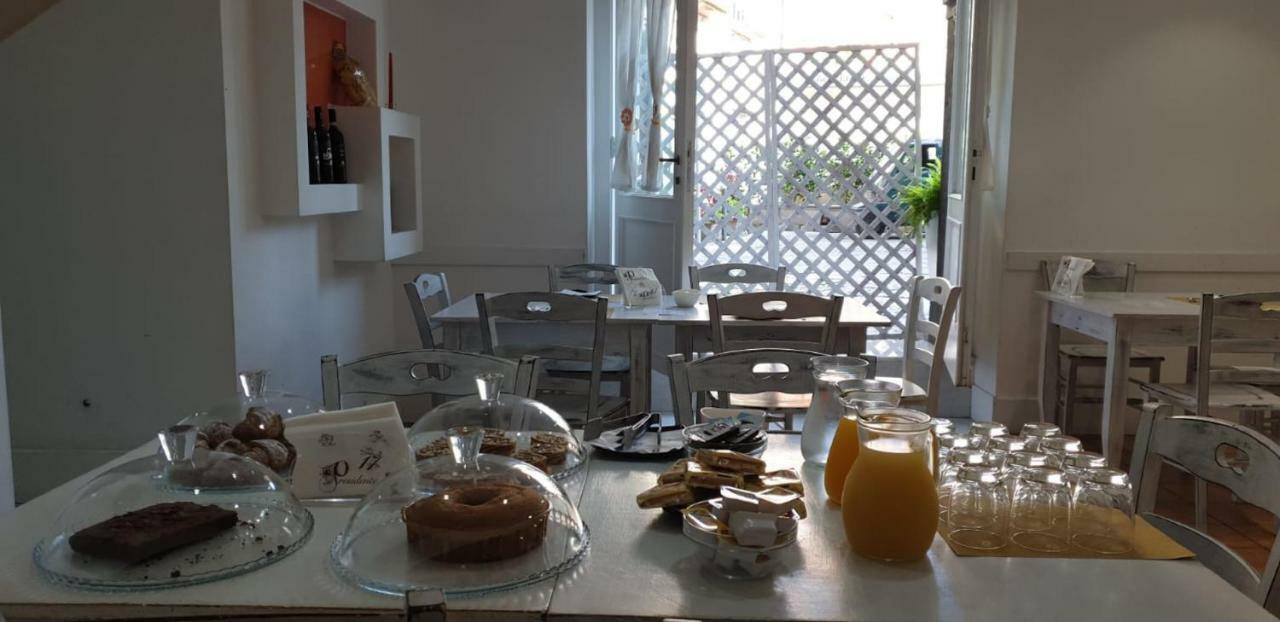 Bed and Breakfast La Piazza Граньяно Экстерьер фото